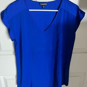 Blue Express Silky V-Neck Gramercy Tee